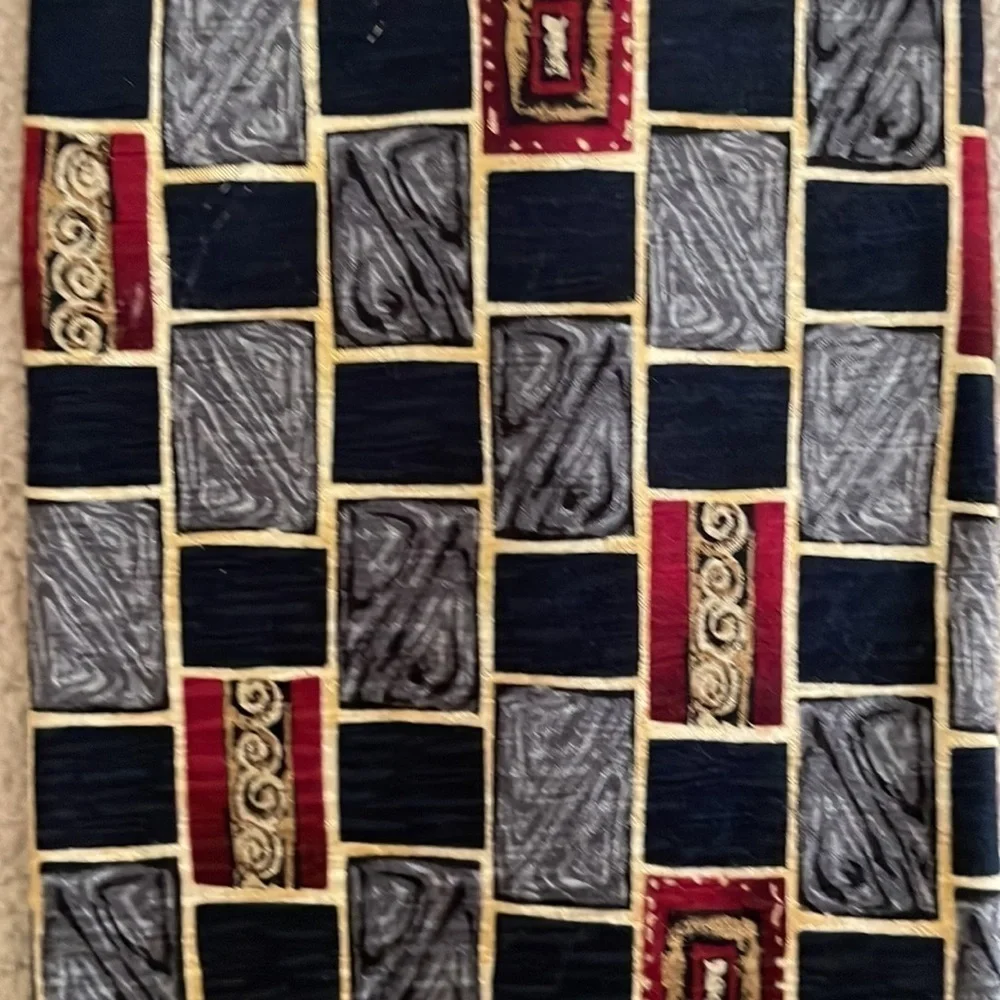 Tesoro Rosso Silk Geometric Tie